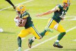 Aaron Jones terminó su gran actuación con 236 yardas totales. Foto: Reuters