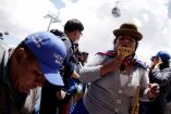 Cientos de bolivianos salen a protestar contra presidente electo