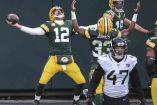 La combinación de Rodgers y Jones le dio la victoria a Green Bay. (Reuters)