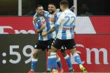 Nápoles escaló al quinto sitio de la clasificación en la Serie A. (Reuters)