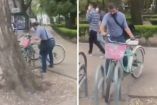 ¡A plena luz del día! Captan robo de 'bici' en Parque México