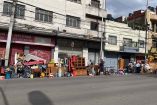 Aparentemente el actual dueño del edificio se presentó con una orden de desalojo.