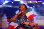 Los italianos se reunieron en la Piazza del Popolo, en Roma, para festejar el pase a la final de la Eurocopa (Fotos: Reuters)