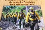 Reconocimiento entregado a los brigadistas de Protección Civil de NL por labor para enfrentar los incendios.