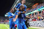 Honduras aseguró su boleto a la siguiente ronda de la Copa Oro. (Mexsport)