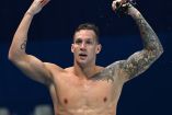 Caeleb Dressel sumó su cuarto oro en la piscina de los Juegos Olímpicos de Tokio 2020 al triunfar en los 50 metros libre. (Foto: AFP).