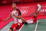 Rahayu y Polii vencieron en dos juegos a Chen y Jia (Foto de Reuters)