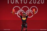 Tamara Salazar levantó un total de 263kg para quedarse con la plata en Tokio.(Foto: AFP)