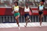 Elaine Thompson-Herah revalidó sus título en los 100 y 200 m (Fotos: Reuters)