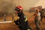 Incendios en Grecia: ciudadanos se unen a bomberos para combatir el fuego