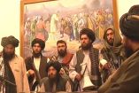 Afganistán: Fotos de talibanes en el palacio presidencial