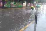 A consecuencia de una cuneta, se registra encharcamiento sin afectación a viviendas o comercios. Foto: @SGIRPC_CDMX