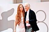 La actriz y cantante Zendaya acompañó a Jimmy Page en la alfombra roja. 