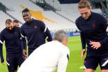 Tras la baja de Adrien Rabiot, el técnico Didier Deschamps no puede sustituir al jugador por razones reglamentarias (Reuters)