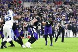 Lamar Jackson lanzó el pase del triunfo para los Cuervos de Baltimore. (Reuters)