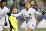 Javier 'Chicharito' Hernández firmó un golazo en la última jornada de la MLS. (AFP)