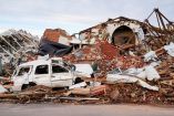 Suman 80 muertos en Kentucky por serie de tornados