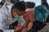 Del martes 11 al sábado 15 de enero se aplicará la segunda dosis de la vacuna Pfizer a los adolescentes de 15 a 17 años. Foto: Cuartoscuro/Archivo