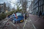 Tormenta 'Eunice' azota el norte de Europa; hay al menos 13 muertos