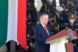 El ministro presidente de la SCJN, Arturo Zaldívar, en el acto conmemorativo del Día de la Bandera, en el Campo Marte. Foto: SCJN