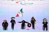 Arly Velásquez presente en la inauguración de los Juegos Paralímpicos de Invierno 2022, ceremonia que se llevó a cabo en el llamado 'Nido de Pájaro' (Fotos: Reuters)