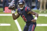 Deshaun Watson puede volver la próxima temporada a la NFL. (Reuters)