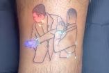 Así quedó el tatuaje que un joven se hizo sobre la cachetada de Will Smith a Chris Rock. Foto: Captura de pantalla