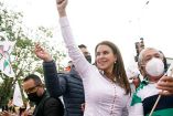 Nueva Alianza Hidalgo asegura que la candidata de 'Va por México', Carolina Viggiano, incurrió en la omisión de gastos de precampaña al no informar sobre su promoción en espectaculares. Foto: Especial