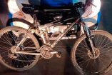 Bicicleta que un ladrón intentó vender meses después de haberla robado, pero se le detuvo en la falsa compra-venta. Foto: Especial