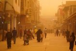 Tormenta de arena en Irak provoca cierre de aeropuertos y escuelas