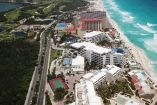 Vista aérea de zona turística de Cancún