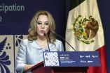 La titular del INAI, Blanca Lilia Ibarra, durante una conferencia.