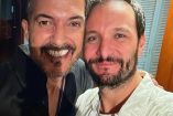 Rodrigo Cachero y Fernando del Solar sonriendo y abrazados