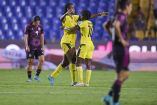 Jamaica celebra su tanto antre el Tri Femenil.
