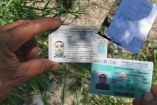 Identificaciones que traía un migrante fallecido en el desierto de Texas