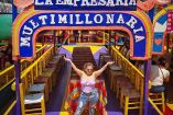 Luz María, La empresaria millonaria, en Xochimilco.