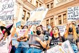 Mujeres de diversos estados han salido a las calles a exigir a legisladores que vigilen el acceso al aborto legal