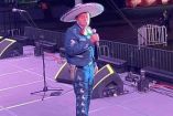 Abuelito mariachi da concierto en Feria de Fresnillo, Zacatecas, y nadie va a verlo