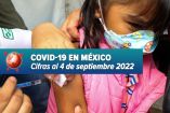 Niña recibe su vacuna contra covid-19