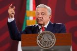 Andrés Manuel López Obrador en conferencia.