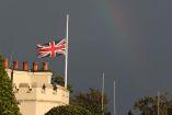 Bandera del Reino Unido en luto