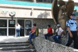 El IMSS ha alertado por "gestores" que defraudan a los derechohabientes con la supuesta realización de trámites.
