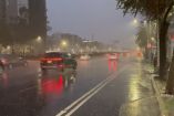 Avenida con lluvia