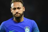 Neymar en partido con la selección de Brasil.