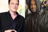 Quentin Tarantino con camisa negra y Kanye West con sudadera y chamarra
