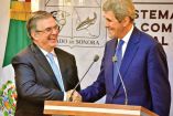 Marcelo Ebrard y John Kerry