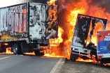 Camiones incendiados