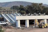 Se desploma puente en Sinaloa