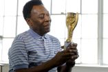 Pelé se recupera en un hospital de Sao Paulo.