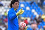 Ochoa únicamente consiguió un título, ante Tecos en 2005, mientras que se quedó con el subcampeonato del futbol mexicano en dos ocasiones, Pachuca y Monterrey.